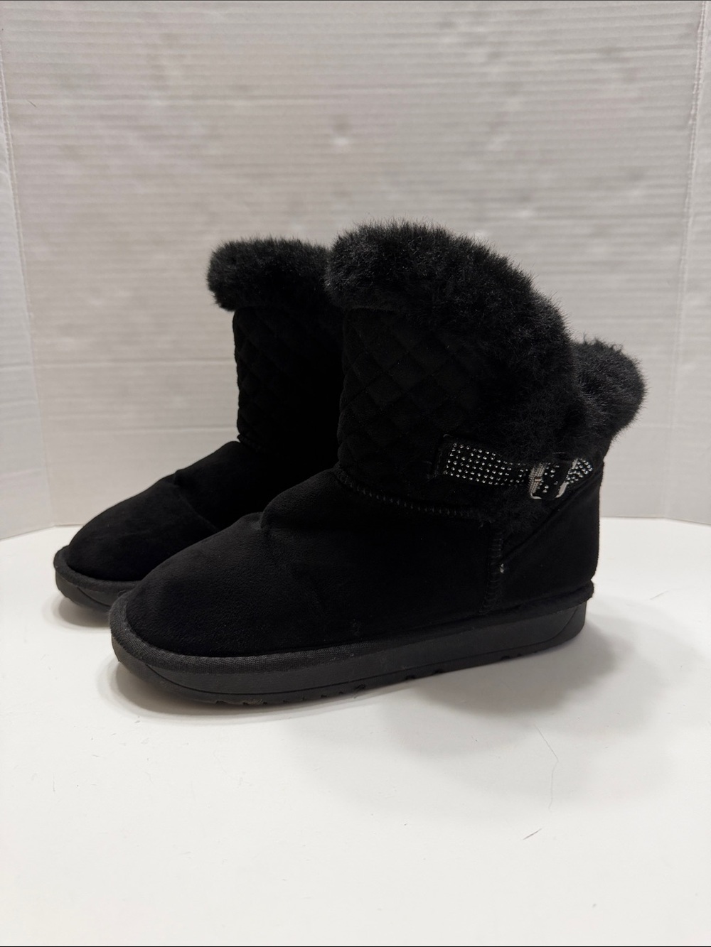 Hot Cakes Black Faux Fur Quilted Winter Ankle Boots